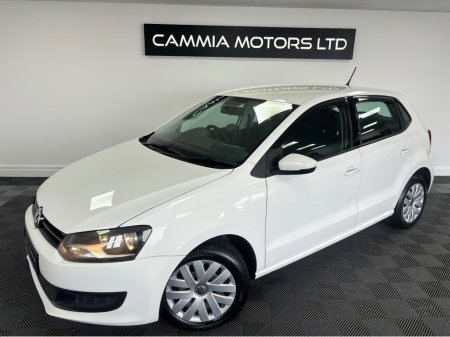 2012 Volkswagen Polo - view 2