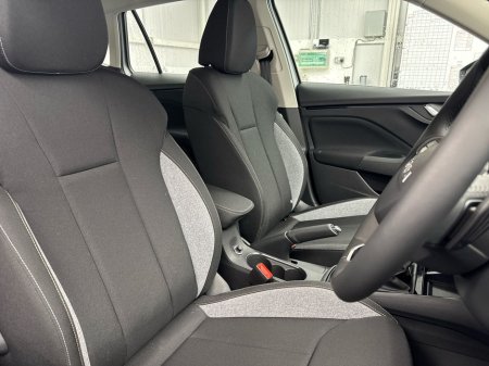 2025 Skoda Kamiq 1.0TSI SEL AUTO *PRICE DROP* €60 PER WEEK ON PCP €31,995 thumbnail