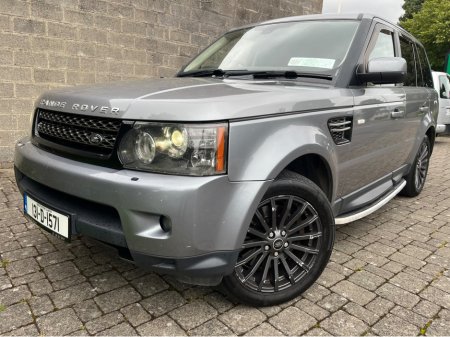 2013 Land Rover Range Rover 3.0 V6 DIESEL SE 4DR AUTO €15,999 thumbnail