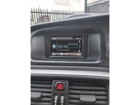 2014 Volvo V40 - thumbnail 14