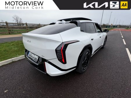 2026 Kia EV4 - thumbnail 7