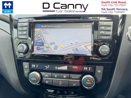 2017 Nissan Qashqai 1.2 SV CVT PREMIUM '17 4DR AUTO €16,900 thumbnail