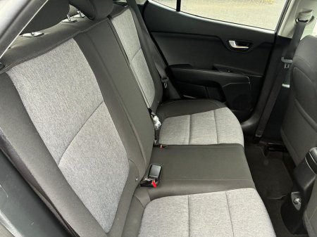 2025 Kia Stonic - thumbnail 7