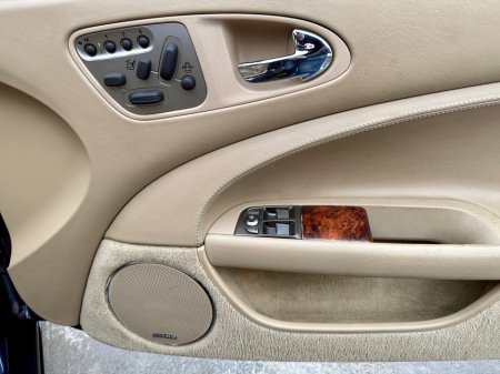 2007 Jaguar XKR JAGUAR XKR 4.2 AUTO **CONVERTIBLE COUPE**410 BHP**AUTOMATIC**MINT CAR**EXCELLENT SERVICE HISTORY** €25,750 thumbnail