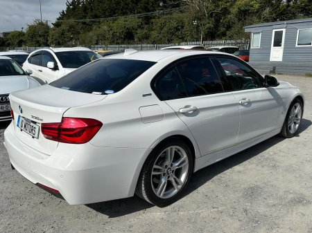 2017 BMW 3 Series - thumbnail 6