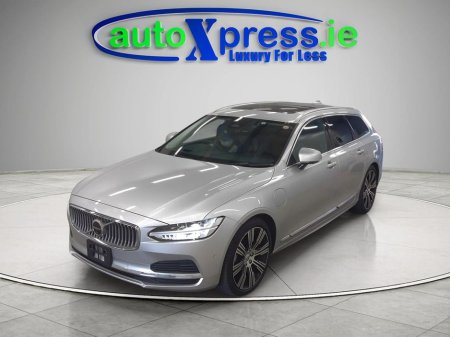 2022 Volvo V90 4WD RECHARGE PLUG-IN HYBRID T8 AWD thumbnail