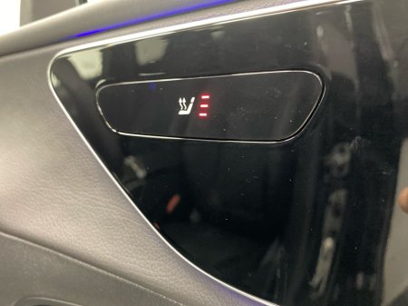 2025 Mercedes-Benz GLC Class GLC 300e Urban Edition €82,950 thumbnail