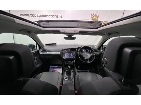 2017 Volkswagen Tiguan COMFORTLINE 2.0 TDI 115BHP 115HP MANUAL 6SPEED FWD 4 €14,700 thumbnail