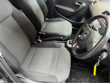 2014 Volkswagen Polo - thumbnail 10