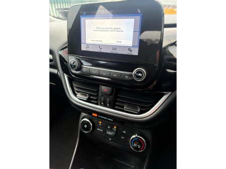 2018 Ford Fiesta 1.1 ZETEC 85PS 5DR €11,950 thumbnail