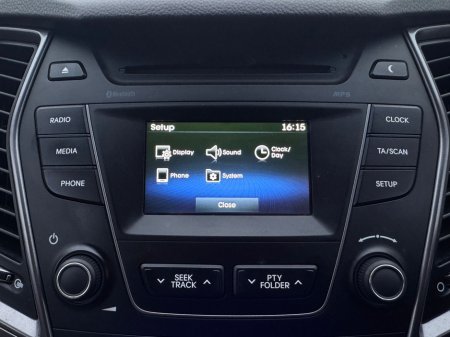 2015 Hyundai Santa Fe 4WD EXECUTIVE 4DR €11,800 thumbnail