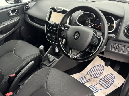 2015 Renault Clio - thumbnail 12