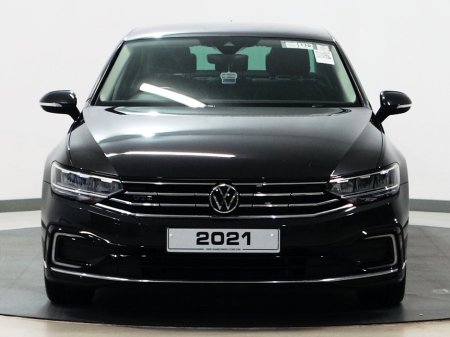 2021 Volkswagen Passat - thumbnail 8