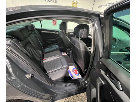 2020 Volkswagen Passat TDI SEL S-A 4DR AUTO €19,700 thumbnail