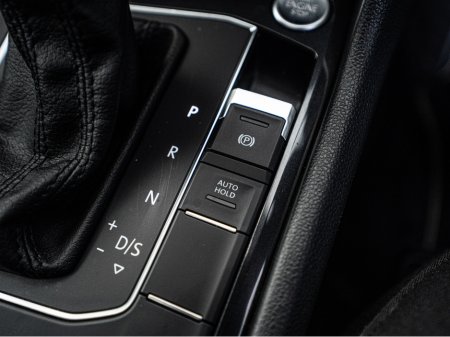 2017 Volkswagen Tiguan 2017 VW Tiguan 2.0d Automatic/High spec/1yr warran €24,888 thumbnail