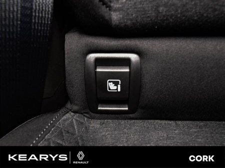 2021 Renault Clio - thumbnail 17