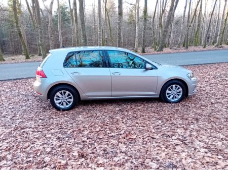 2017 Volkswagen Golf - thumbnail 5