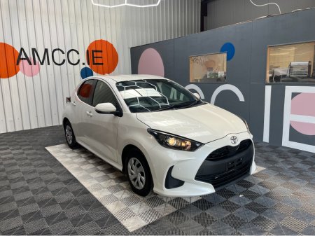 2021 Toyota Yaris ONLY €16950 YARIS AUTOMATIC 1.0 PETROL / 72k KMs / REVERSE CAMERA & MORE