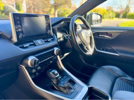 2021 Toyota Rav4 - thumbnail 19