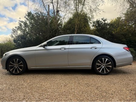 2023 Mercedes-Benz E Class - thumbnail 6