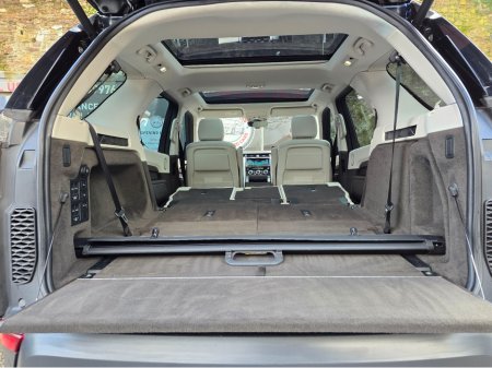 2017 Land Rover Discovery - thumbnail 17