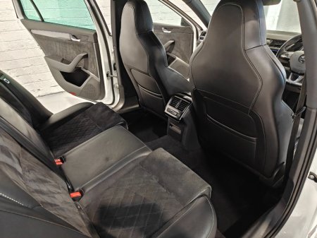 2018 Skoda Superb - thumbnail 17