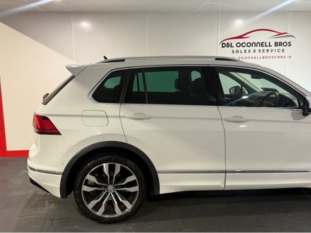 2018 Volkswagen Tiguan HIGHLINE 2.0 TDI 150HP M MANUAL 6SPEED FWD 5DR €25,950 thumbnail