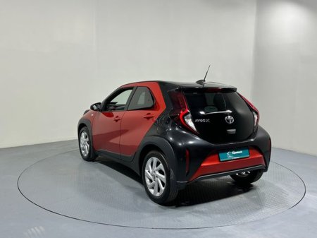 2023 Toyota Aygo X - thumbnail 5
