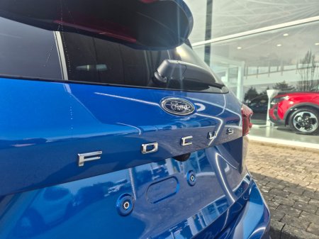 2026 Ford Focus - thumbnail 3