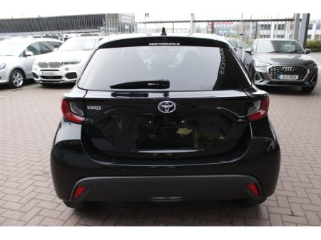 2020 Toyota Yaris - thumbnail 5