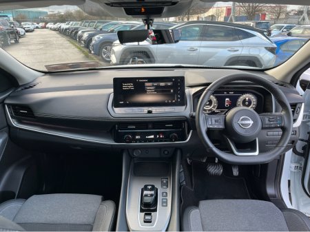 2025 Nissan Qashqai E-POWER SV PREMIUM AUTOMATIC HYBRID 1.5 PETROL //HIGH SPEC//PANORAMIC GLASS ROOF//360 PARKING CAMERAS//ADAPTIVE CRUISE CONTROL// €34,950 thumbnail