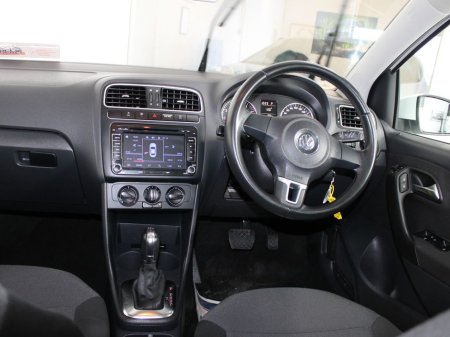 2012 Volkswagen Polo - thumbnail 10