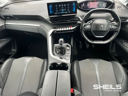 2022 Peugeot 5008 1.5 Diesel Allure 130BHP *7 Seater* €36,950