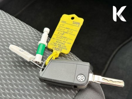 2019 Volkswagen Golf 1.2L TSI AUTOMATIC - BLACK ALLOYS - REVERSE CAMERA €19,950 thumbnail