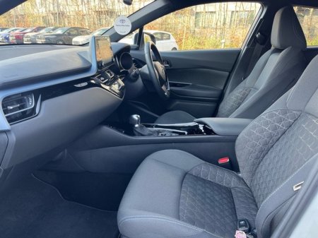 2022 Toyota C-HR - thumbnail 6