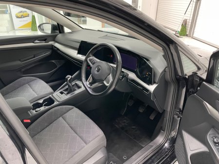 2021 Volkswagen Golf  €23,995 thumbnail