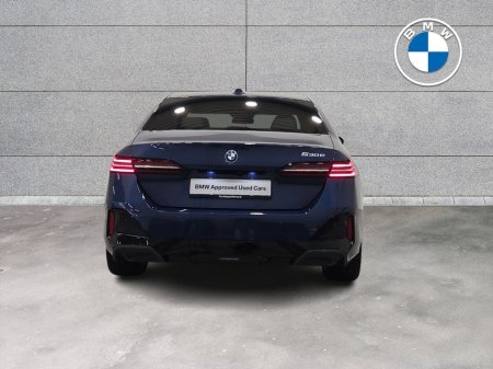 2026 BMW 5 Series  thumbnail