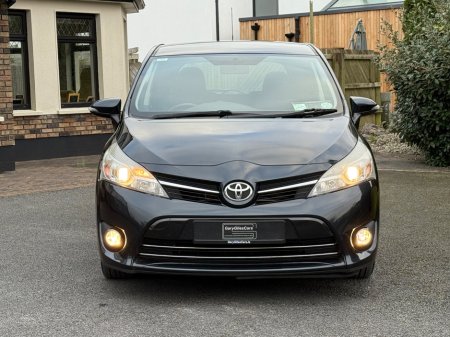 2015 Toyota Verso 1.6 D-4D 112bhp Aura (7 seater)