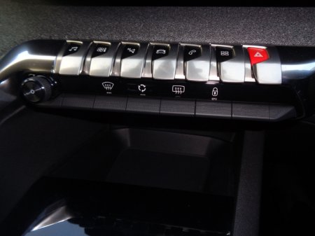 2022 Peugeot 3008 - thumbnail 14