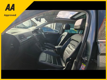 2020 Volkswagen Tiguan - thumbnail 18