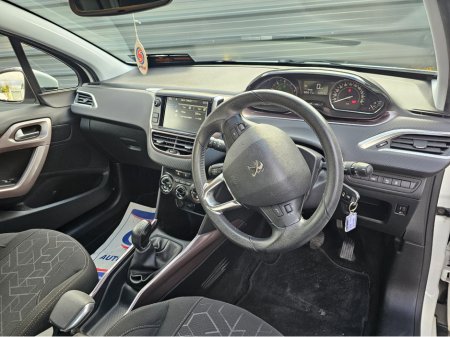 2014 Peugeot 2008 ACTIVE 1.4 HDI 4DR €7,950 thumbnail