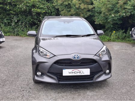 2023 Toyota Yaris 1.5 HYBRID LUNA 4DR €17,950