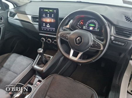 2020 Renault Captur dCi 95 S-Edition €16,900 thumbnail