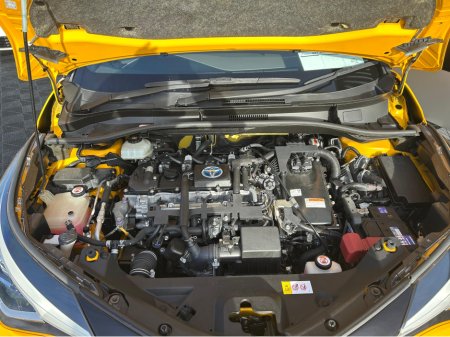 2019 Toyota C-HR Toyota CHR, G-model, fully loaded with extras €23,750