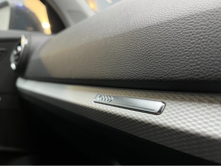 2023 Audi Q2 €32950 2023 AUDI Q2 35TDI ADVANCED 2.0 AUTOMATIC / CRUISE CONTROL / REVERSE CAMERA / HEATED SEATS AND MORE €32,950 thumbnail