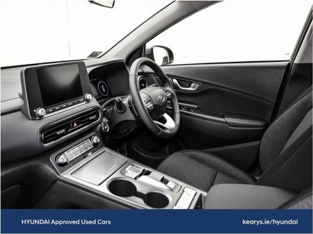 2023 Hyundai Kona EV Executive 39 kWh €21,990 thumbnail