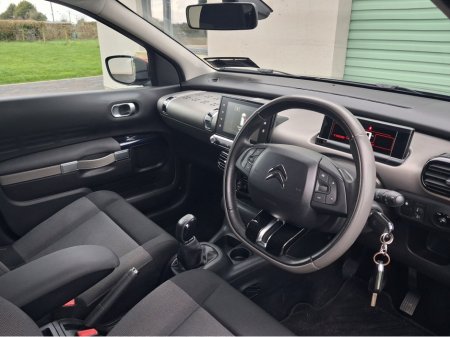 2015 Citroen C4 Cactus BLUE HDI 100 4DR €8,950 thumbnail