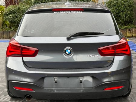 2018 BMW 1 Series - thumbnail 16