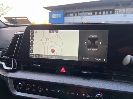 2022 Kia Sportage - thumbnail 18