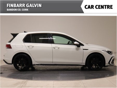 2022 Volkswagen Golf 2.0 TDI 150HP R-Line €32,950 thumbnail